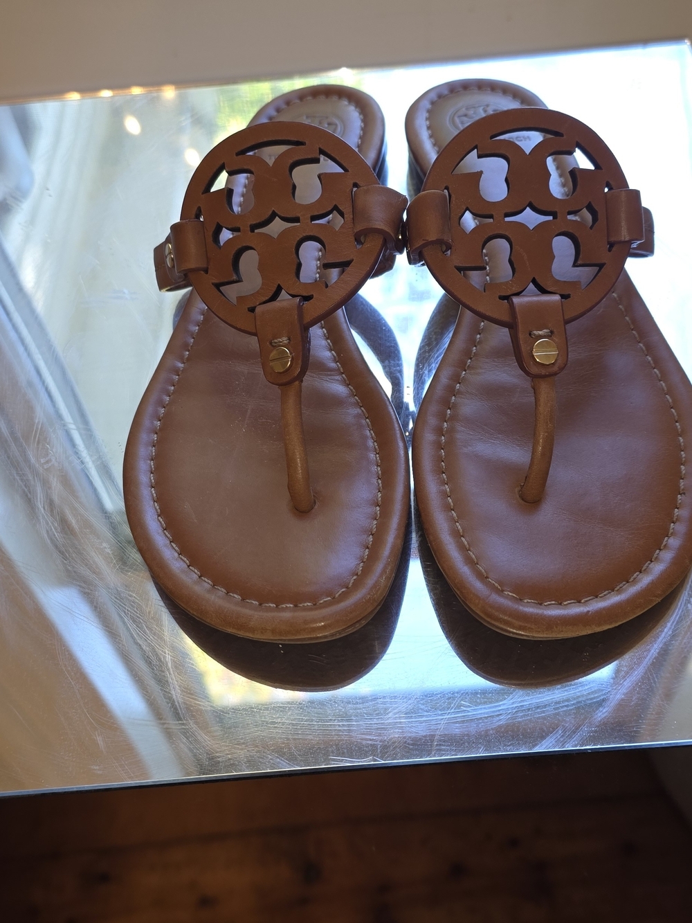 Like New Tory Burch Brown Miller Logo Thong Sandals